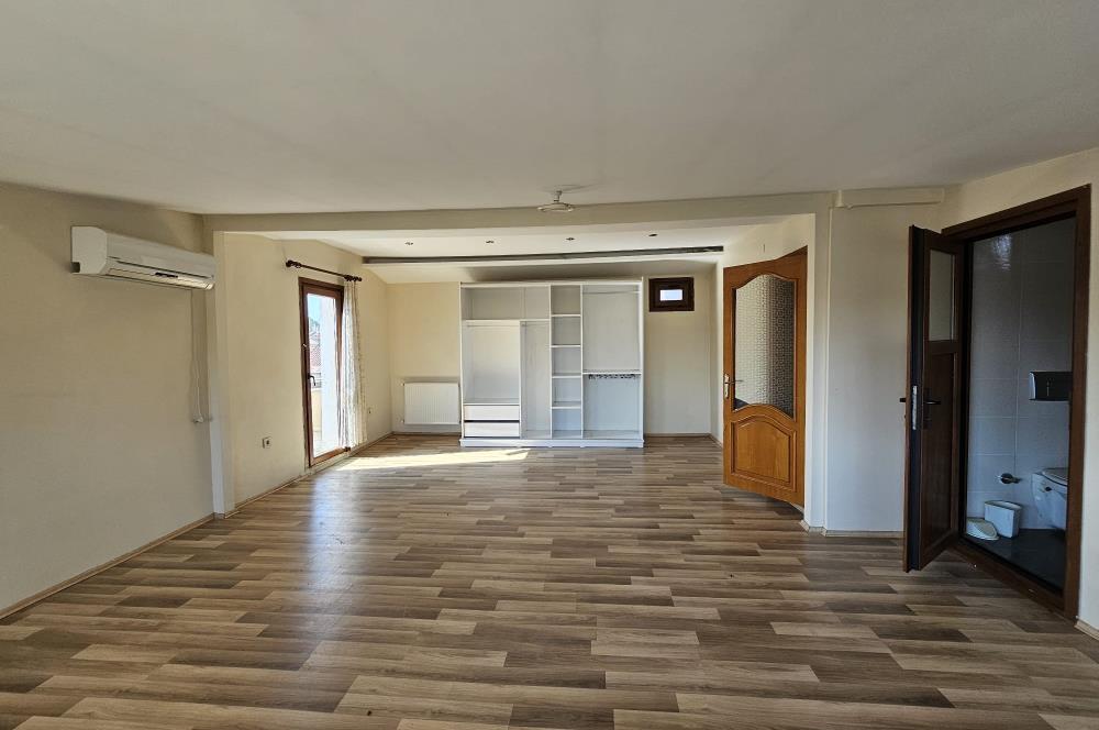 TUZLA POSTANE MAHALLESİ OĞUZHAN SİTESİNDE 6+2 MÜSTAKİL VİLLA