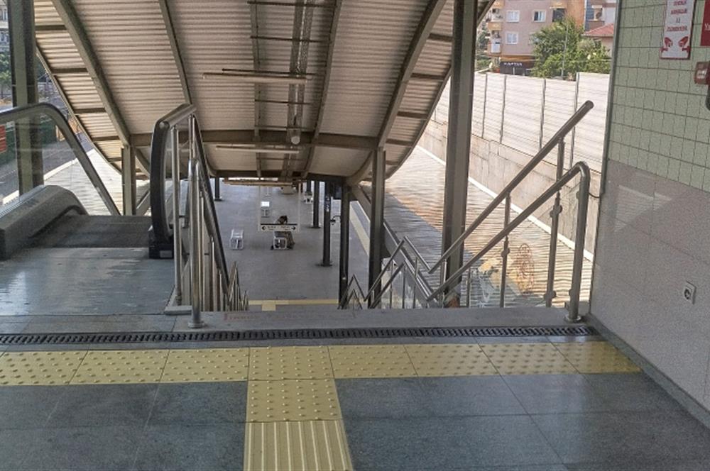 GÜZELYALI MARMARAY DİBİ SATILIK GENİŞ 3+1 DAİRE