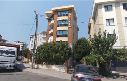 GÜZELYALI MARMARAY DİBİ SATILIK GENİŞ 3+1 DAİRE