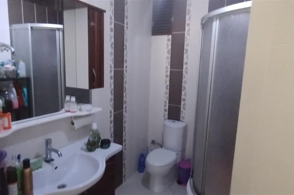 GÜZELYALI MARMARAY DİBİ SATILIK GENİŞ 3+1 DAİRE