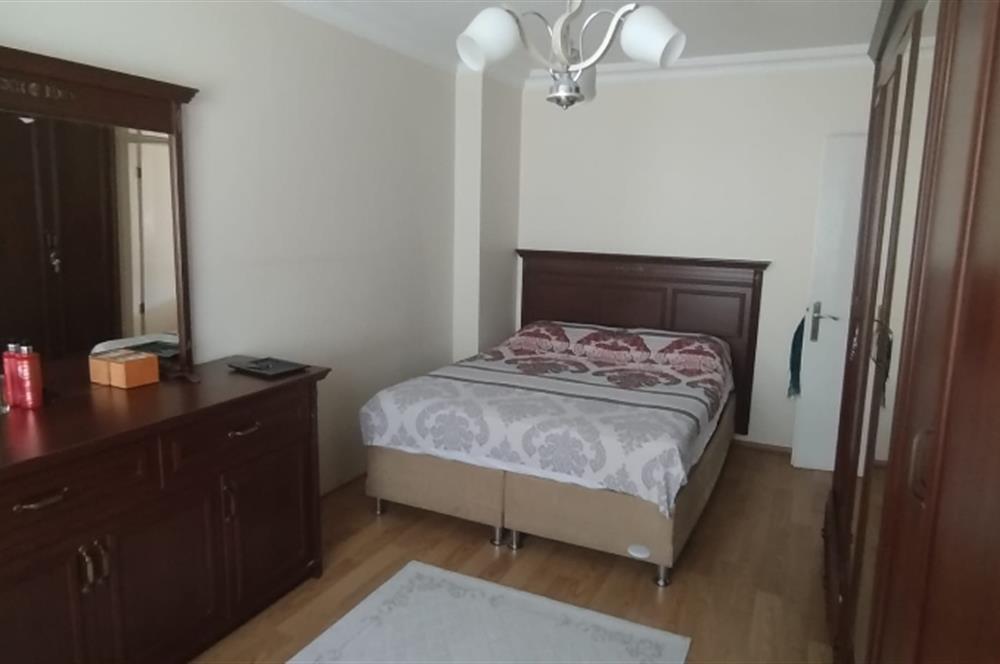 GÜZELYALI MARMARAY DİBİ SATILIK GENİŞ 3+1 DAİRE