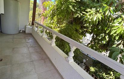 Eskiçeşme Denize Yürüme Mesafesinde Müstakil Triplex Villa
