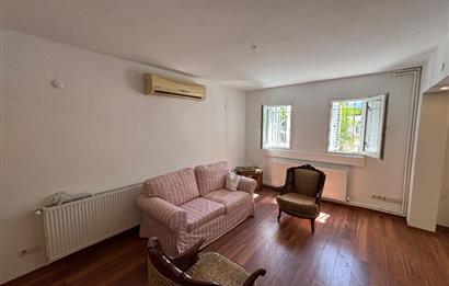 Eskiçeşme Denize Yürüme Mesafesinde Müstakil Triplex Villa