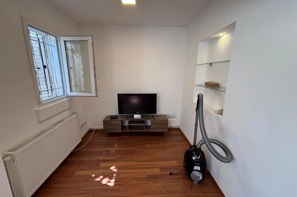 Eskiçeşme Denize Yürüme Mesafesinde Müstakil Triplex Villa