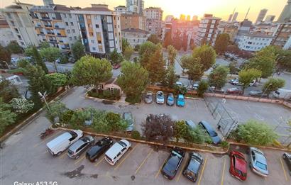 Kartal Cevizlide Arakat , Balkonlu, Geniş 3+1 Kiralık Daire
