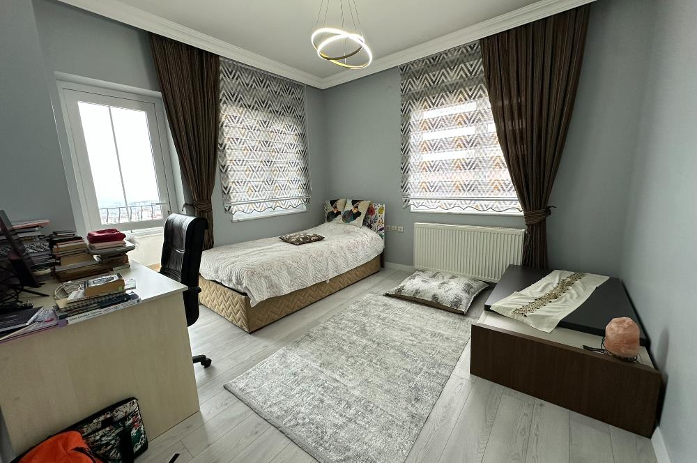 C21 Uzman'dan Çukurçayır Tepe Park Sitesi 5+1
