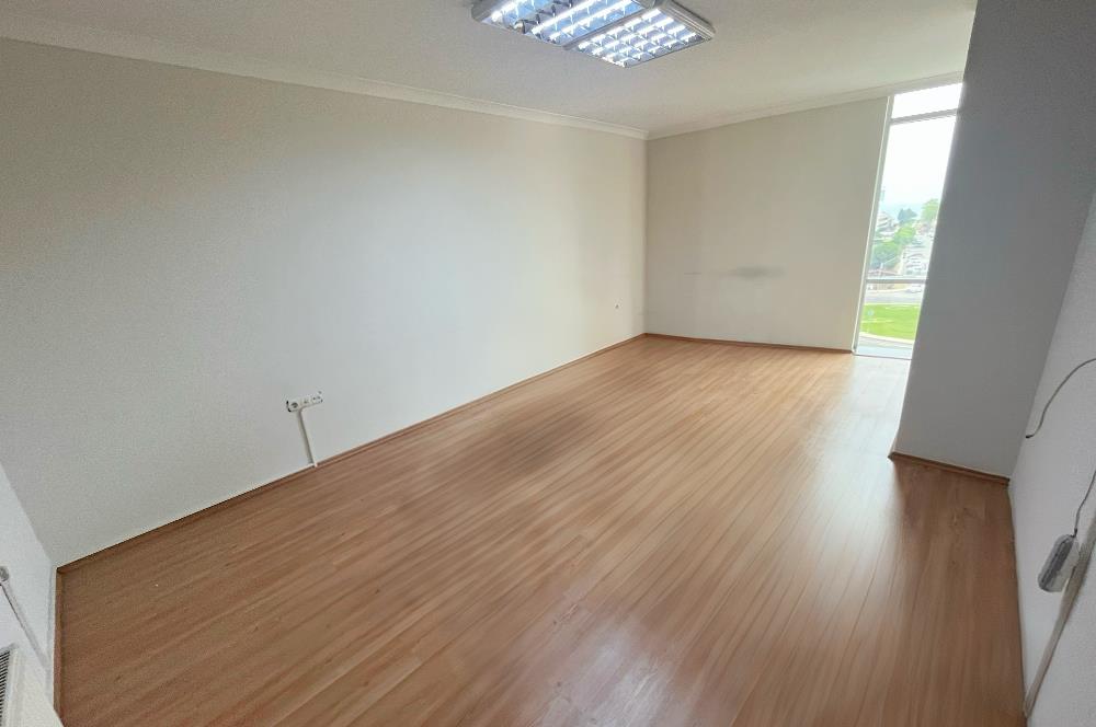 C21 Uzman'dan Aklife Hukuk Büroları Kiralık Ofis