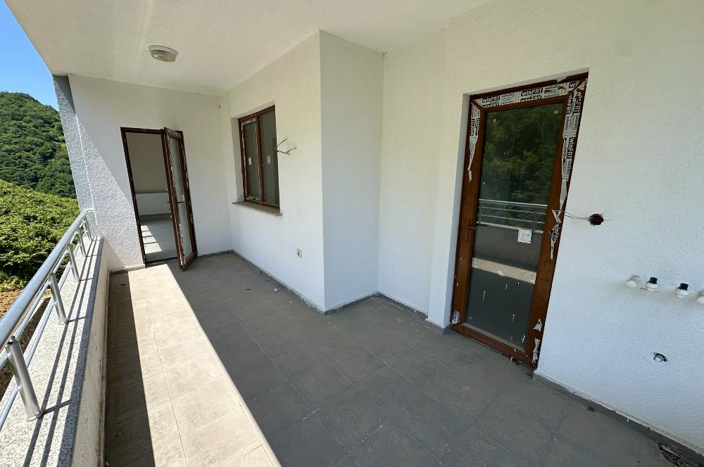 C21 Uzman'dan Arsin Yeşilce Site İçinde 3+1