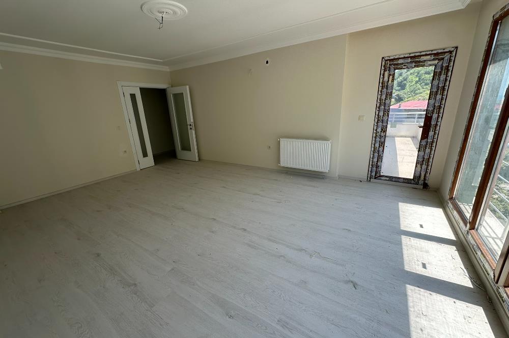 C21 Uzman'dan Arsin Yeşilce Site İçinde 3+1