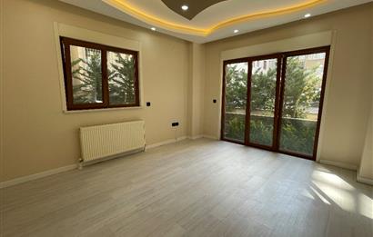 FEYZULLAH CADDESİ MERT SOKAK’TA 1+1 50m2 NET BAKIMLI TERS DUBLEKS