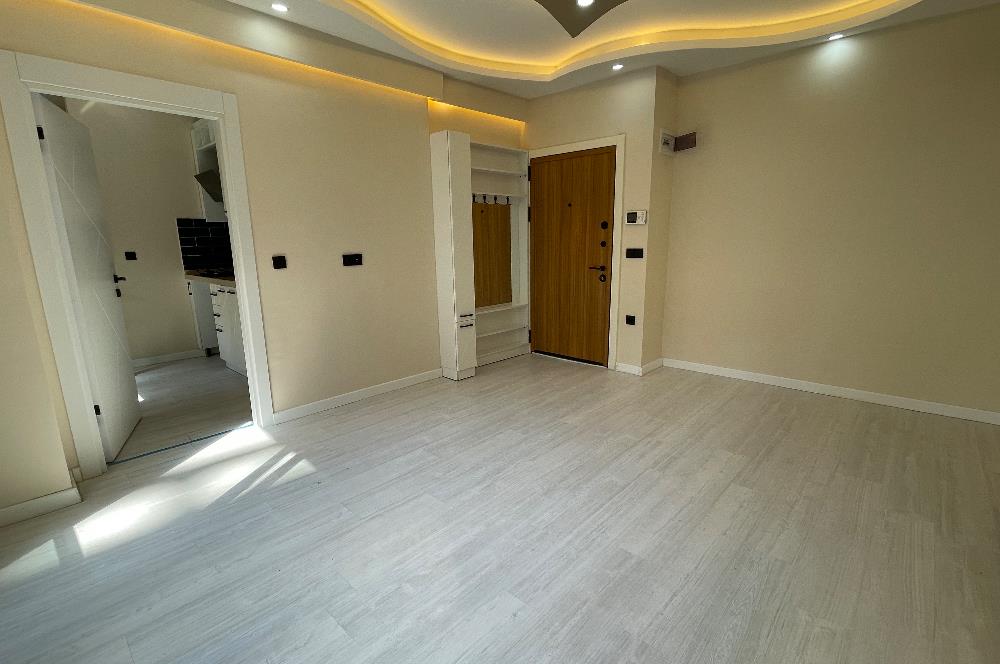 FEYZULLAH CADDESİ MERT SOKAK’TA 1+1 50m2 NET BAKIMLI TERS DUBLEKS