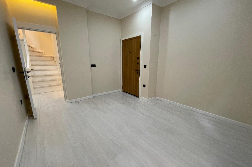 FEYZULLAH CADDESİ MERT SOKAK’TA 1+1 50m2 NET BAKIMLI TERS DUBLEKS
