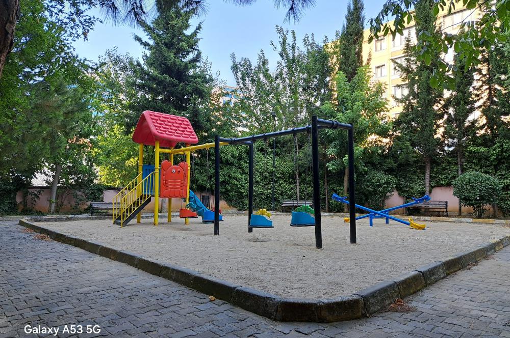 Kartal Cevizlide Arakat , Balkonlu, Geniş 3+1 Kiralık Daire