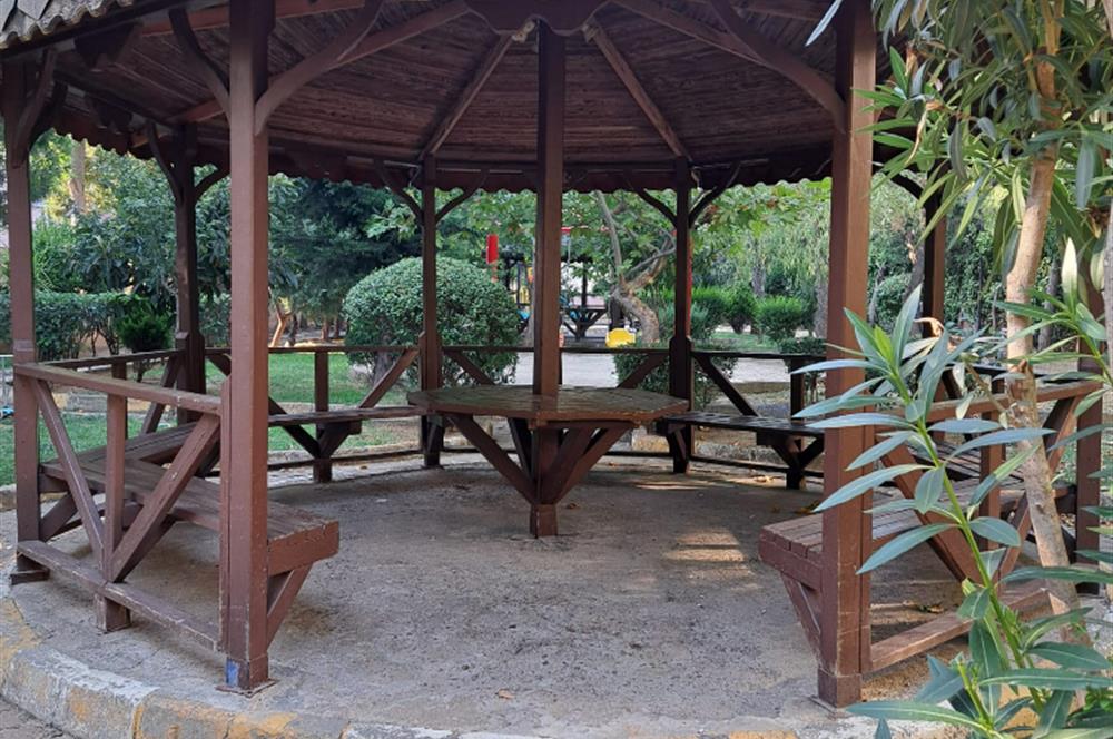 Kartal Cevizlide Arakat , Balkonlu, Geniş 3+1 Kiralık Daire