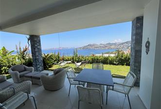 Bodrum Gümüşlük Koyunbaba Deniz Manzaralı Bahçe Katı Daire