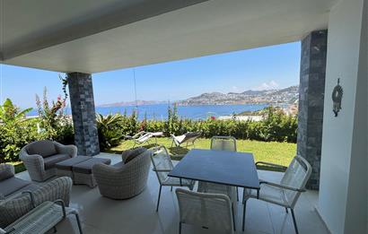 Bodrum Gümüşlük Koyunbaba Deniz Manzaralı Bahçe Katı Daire