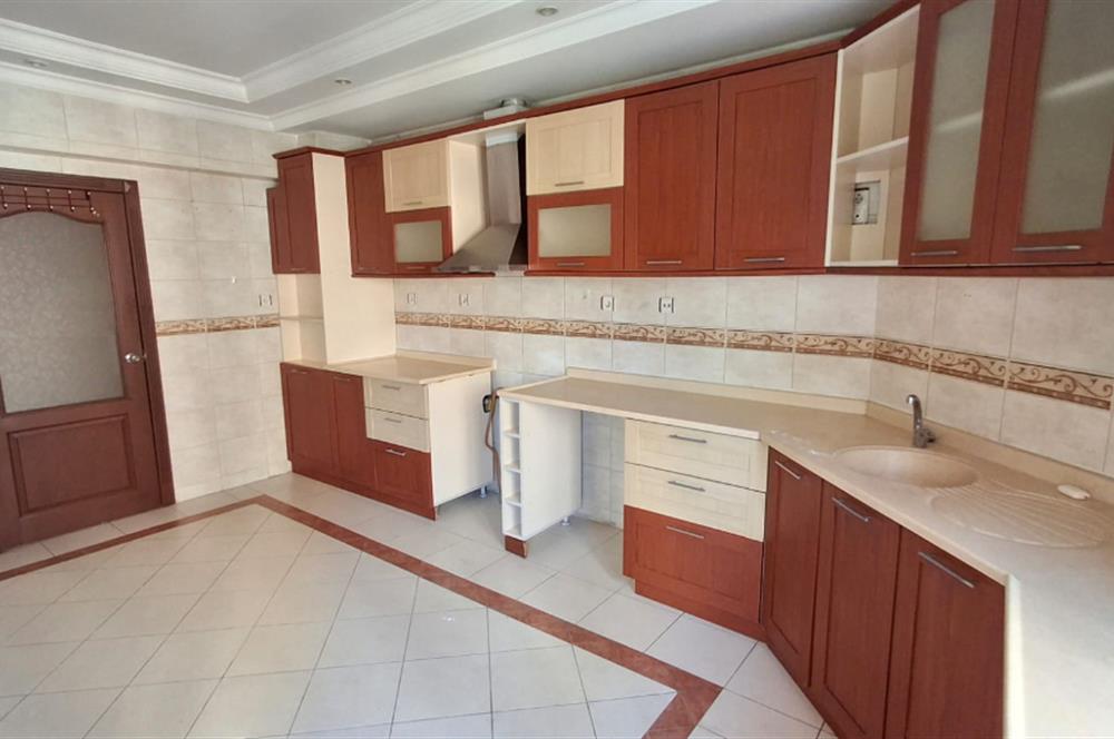 CENTURY 21 BAL GAYRİMENKUL'DEN  YAYLA MAHALLESİNDE HASTANELER AVM … HER TÜRLÜ İHTİYACA CEVAP VEREBİLECEK KİRALIK 3+1 DAİRE