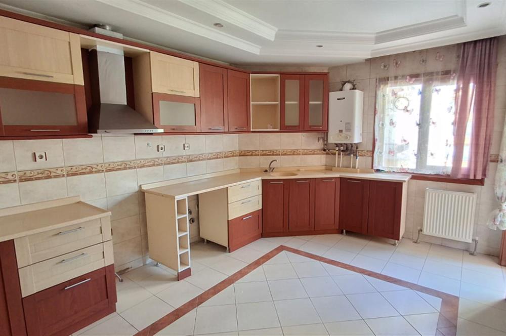 CENTURY 21 BAL GAYRİMENKUL'DEN  YAYLA MAHALLESİNDE HASTANELER AVM … HER TÜRLÜ İHTİYACA CEVAP VEREBİLECEK KİRALIK 3+1 DAİRE
