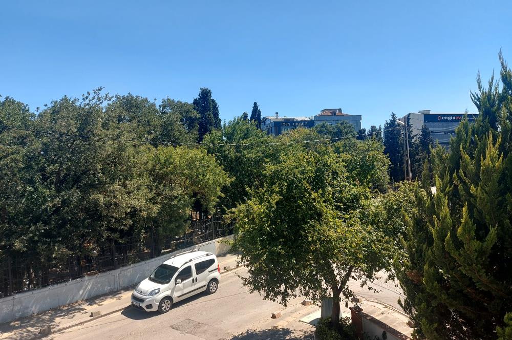 PENDİK ŞEYHLİ MAHALLESİNDE MUHTEŞEM LOKASYONDA SATILIK 2+1 DAİRE