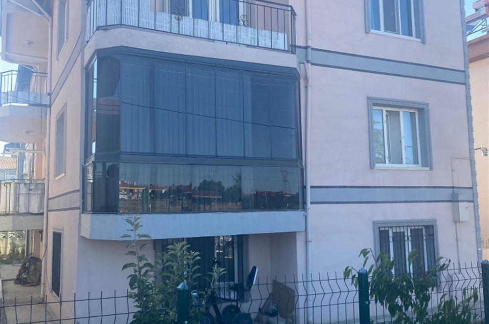 CENTURY 21 PLUS GAYRİMENKULDEN YEŞİLYURT MH 3+1 TEMİZ DAİRE