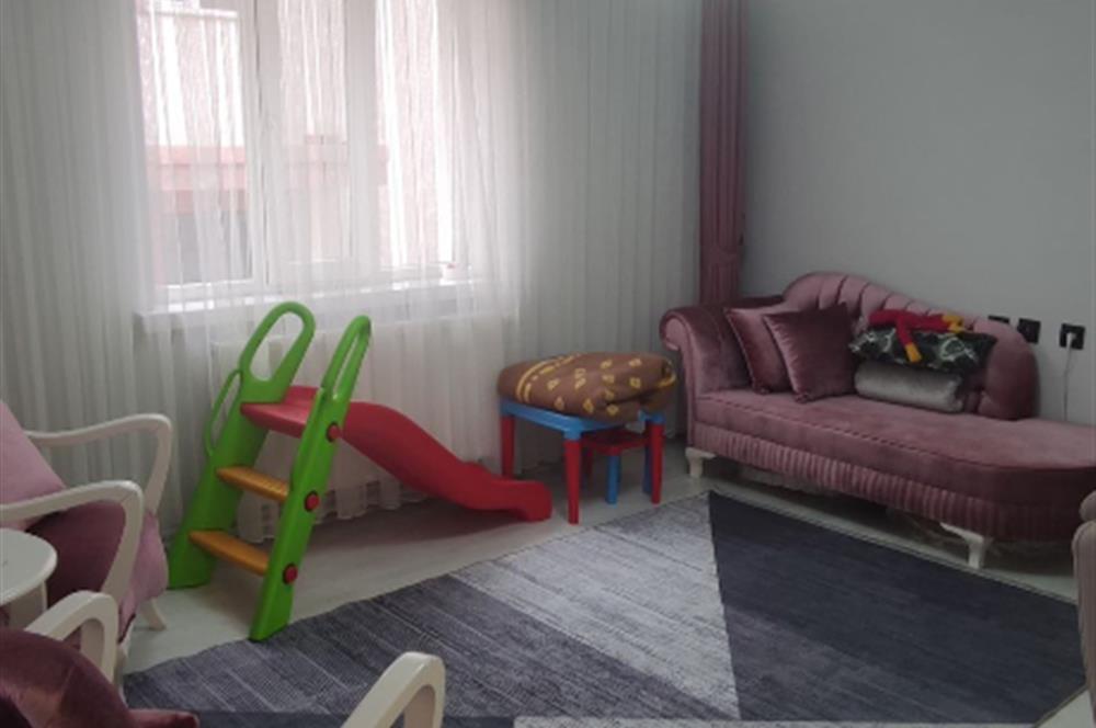 CENTURY 21 PLUS GAYRİMENKULDEN YEŞİLYURT MH 3+1 TEMİZ DAİRE