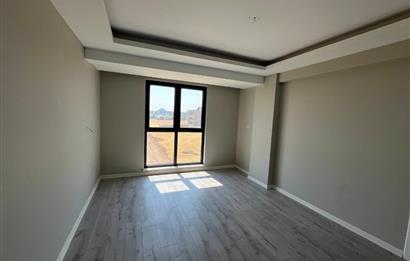 CENTURY21 VİZYON'DAN ZİNCİRLİKUYU'DA SİTE İÇİ KİRALIK 3+1 DAİRE