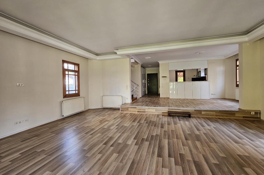 TUZLA POSTANE MAHALLESİ OĞUZHAN SİTESİNDE 6+2 MÜSTAKİL VİLLA