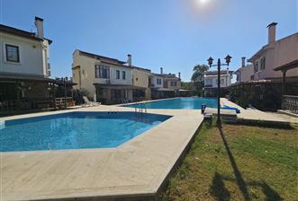 TUZLA POSTANE MAHALLESİ OĞUZHAN SİTESİNDE 6+2 MÜSTAKİL VİLLA