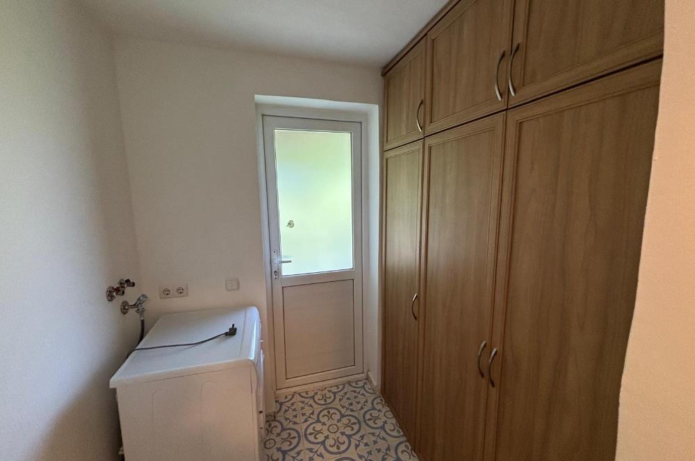 Eskiçeşme Denize Yürüme Mesafesinde Müstakil Triplex Villa
