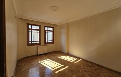 TUZLA POSTANE MAHALLESİ OĞUZHAN SİTESİNDE 6+2 MÜSTAKİL VİLLA
