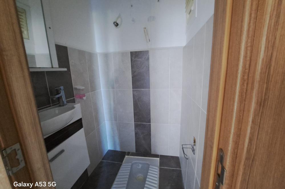 Kartal Cevizlide Arakat , Balkonlu, Geniş 3+1 Kiralık Daire