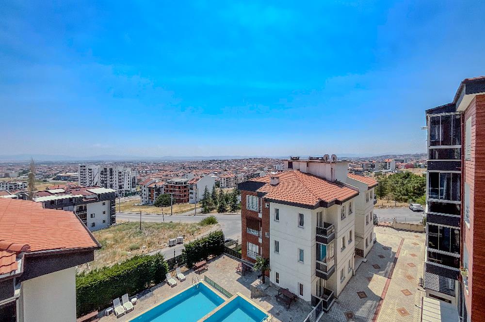 C21 LOCA'DAN HAVUZLU SİTEDE SATILIK DAİRE