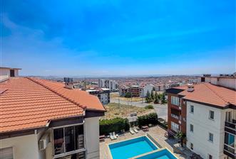 C21 LOCA'DAN HAVUZLU SİTEDE SATILIK DAİRE