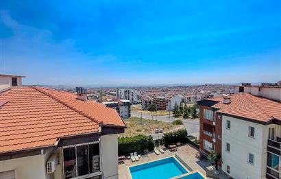 C21 LOCA'DAN HAVUZLU SİTEDE SATILIK DAİRE