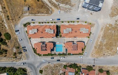 C21 LOCA'DAN HAVUZLU SİTEDE SATILIK DAİRE