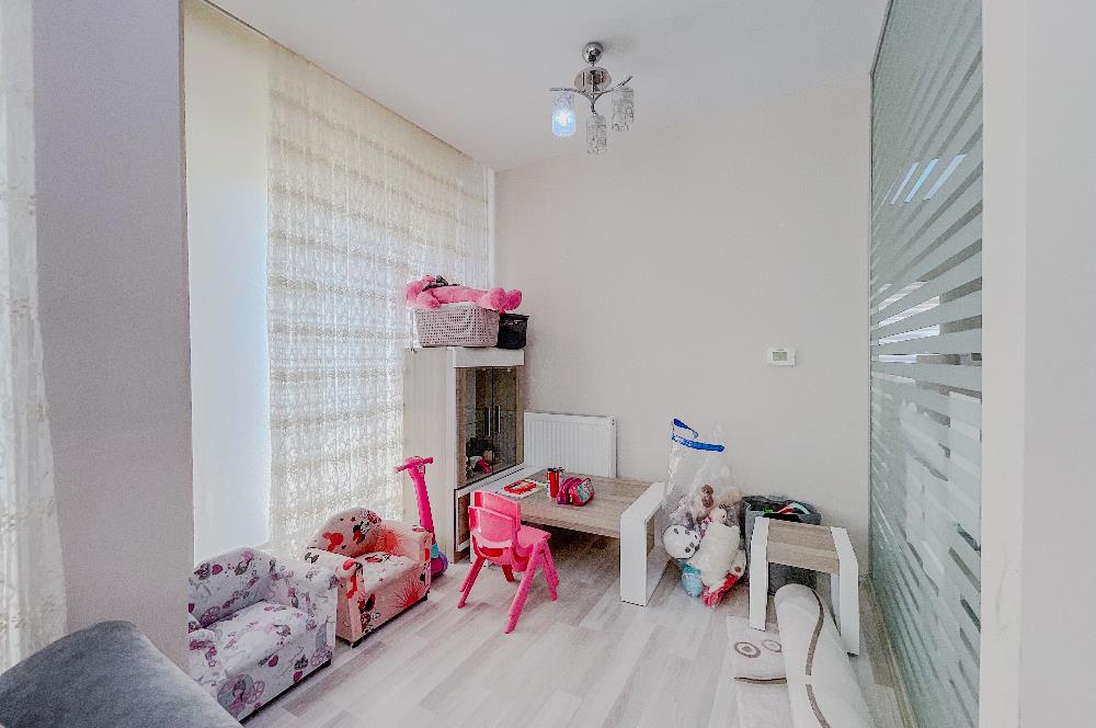 C21 LOCA'DAN HAVUZLU SİTEDE SATILIK DAİRE