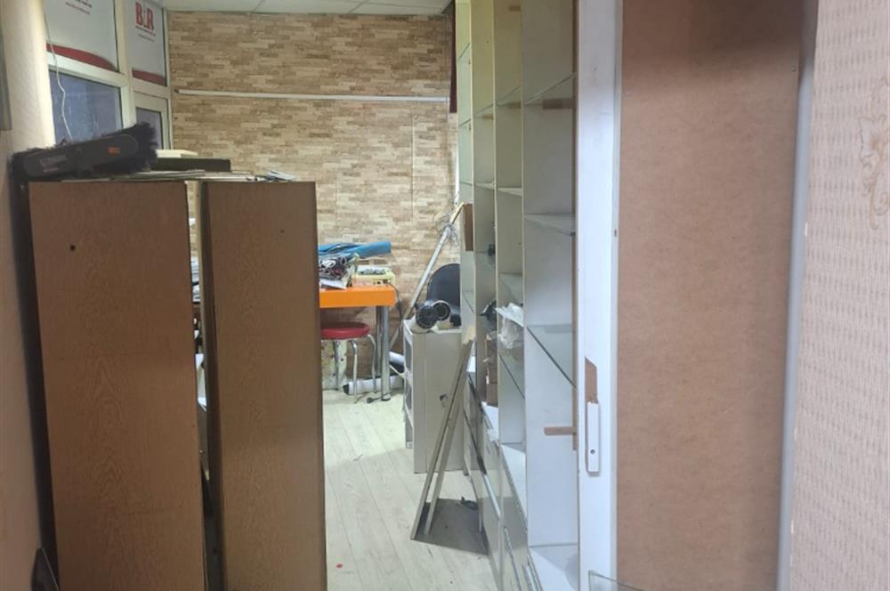 Eski kuyumcular Mahallesi Zemin Kat Dükkan Karesi/Balıkesir