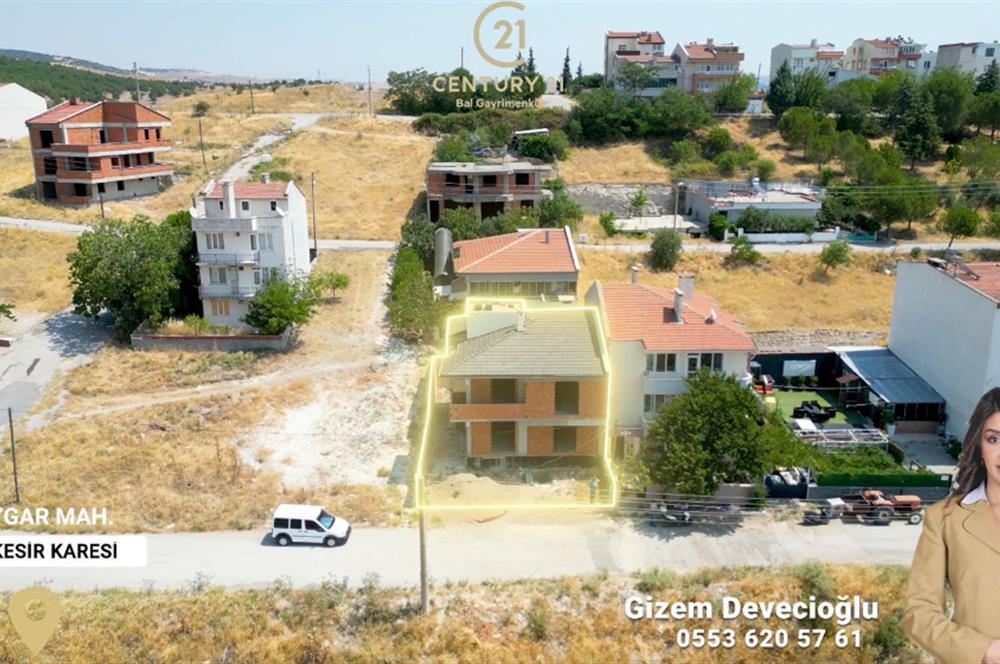 C21 BAL'DAN TOYGAR MAH ÇEVRE YOLUNA 700 M SATILIK 3+1 DAİRE