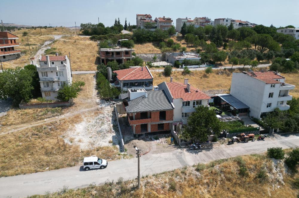 C21 BAL'DAN TOYGAR MAH ÇEVRE YOLUNA 700 M SATILIK 3+1 DAİRE