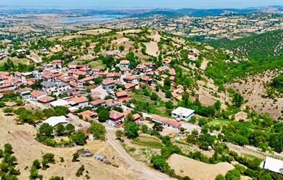 BAYAT MH. İKİ KAT İMARLI İZMİR YOLUNA 1,5 KM 739 M2 SATILIK ARSA