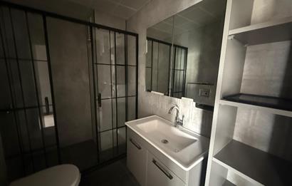 BÖLGE UZMANINDAN İNCEK'İN EN BÜYÜK METREKARELİ 1+1 SATILIK DAİRE