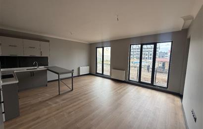BÖLGE UZMANINDAN İNCEK'İN EN BÜYÜK METREKARELİ 1+1 SATILIK DAİRE