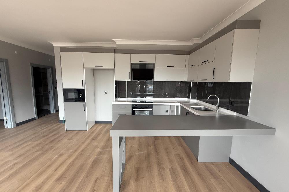 BÖLGE UZMANINDAN İNCEK'İN EN BÜYÜK METREKARELİ 1+1 SATILIK DAİRE