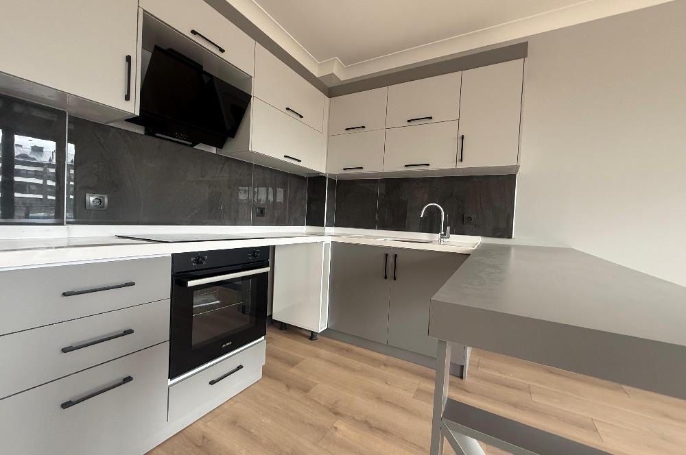 BÖLGE UZMANINDAN İNCEK'İN EN BÜYÜK METREKARELİ 1+1 SATILIK DAİRE