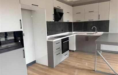 BÖLGE UZMANINDAN İNCEK'İN EN BÜYÜK METREKARELİ 1+1 SATILIK DAİRE