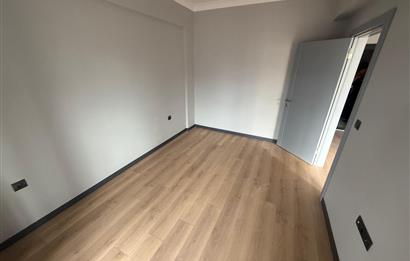 BÖLGE UZMANINDAN İNCEK'İN EN BÜYÜK METREKARELİ 1+1 SATILIK DAİRE