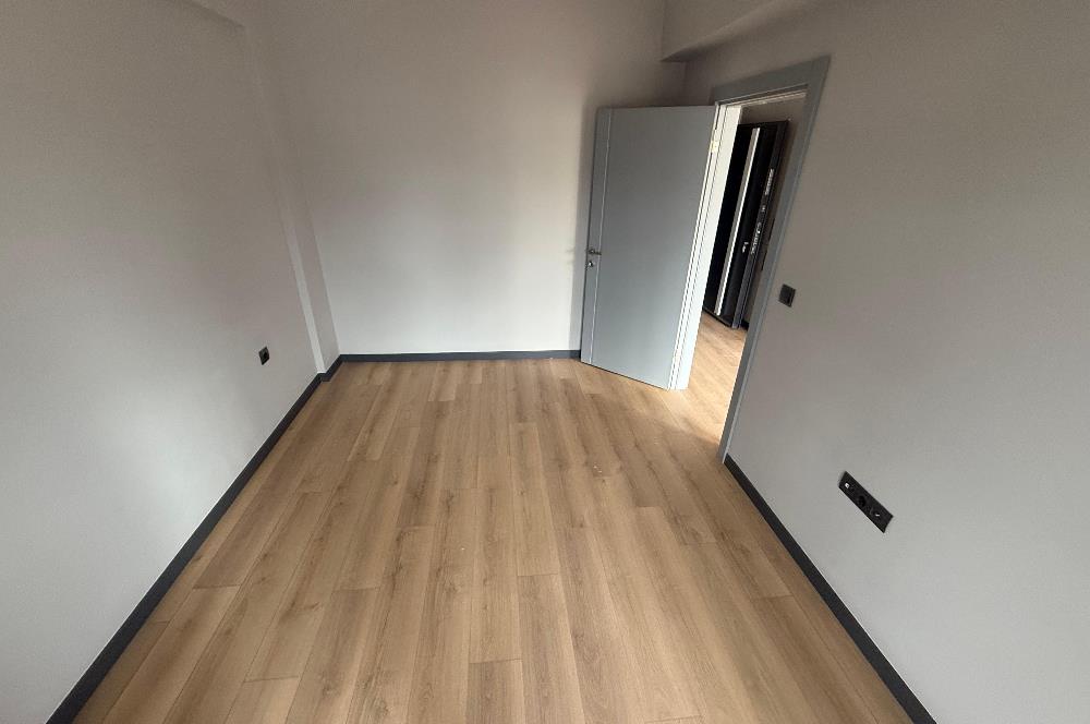 BÖLGE UZMANINDAN İNCEK'İN EN BÜYÜK METREKARELİ 1+1 SATILIK DAİRE