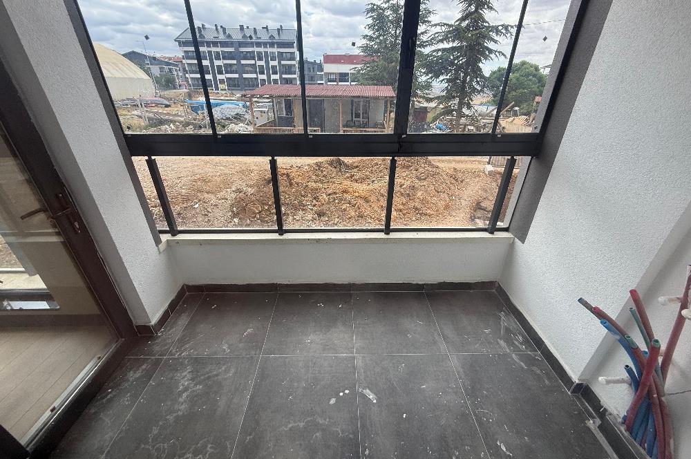 BÖLGE UZMANINDAN İNCEK'İN EN BÜYÜK METREKARELİ 1+1 SATILIK DAİRE