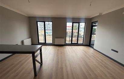 BÖLGE UZMANINDAN İNCEK'İN EN BÜYÜK METREKARELİ 1+1 SATILIK DAİRE