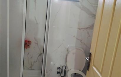 KANDIRA DA , İÇİNDE YAPI KAYIT BELGELİ EV OLAN 1.886 m2 TARLA